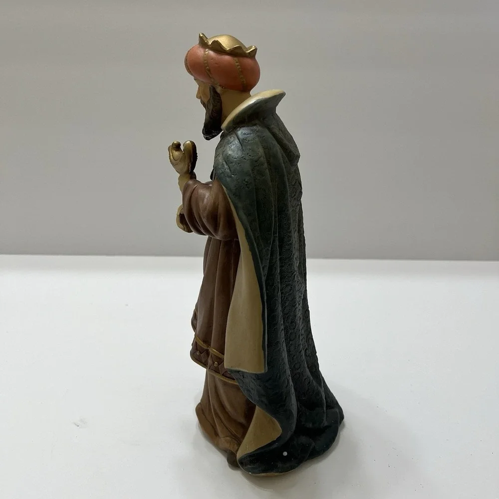 Christmas Grandeur Noel Porcelain Wise Man Replacement Figure 1999 10x6